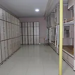 Abuzz Hostel Sakinaka