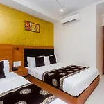 Aiston Hotel