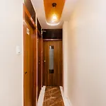 Aiston Hotel 2*