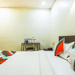 Fabexpress Adore Inn - Nr Mumbai International Airport
