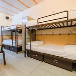 Traveller's - Inn Mumbai