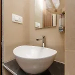 Hotel Axis International Mumbai