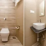 Hotel Axis International Mumbai