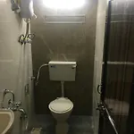 Hostel Vnest *