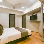 Fabexpress Highway Residency