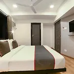 Fabexpress Highway Residency 3*