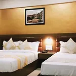 Crystal Luxury Inn- Bandra 3*