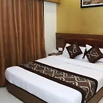 Crystal Luxury Inn- Bandra Hotel 3*