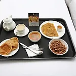 Oyo 46995 Grand Plaza 3* Mumbai