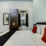 Capital O 72337 Konkan Tadka 3*
