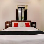 Capital O 72337 Konkan Tadka Hotel