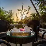 Ama Stays & Trails, Beach House Madh Island