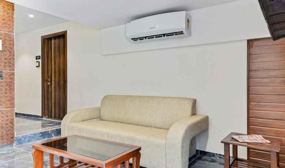 Astros Hotel 2*
