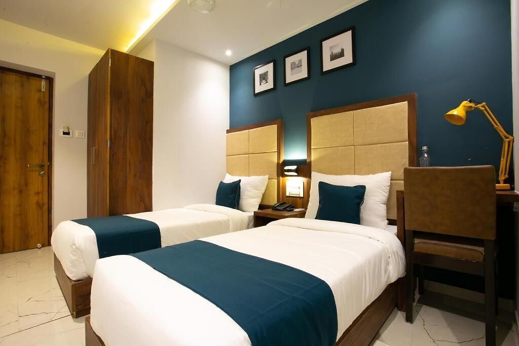 Hotel Astros
