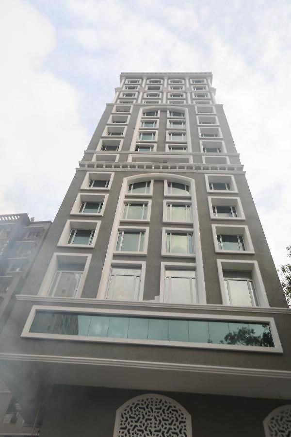 Cliffton Hotel Mumbai