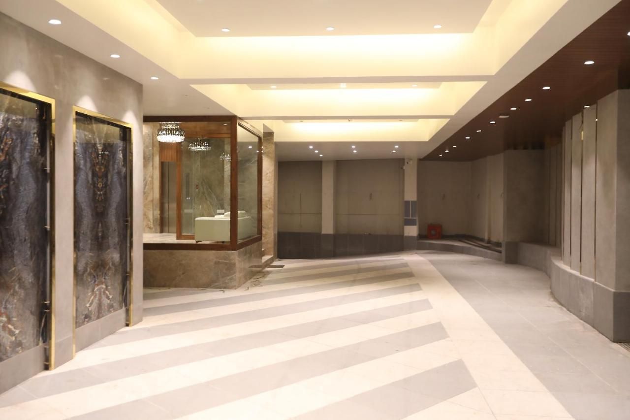 Cliffton Hotel Mumbai