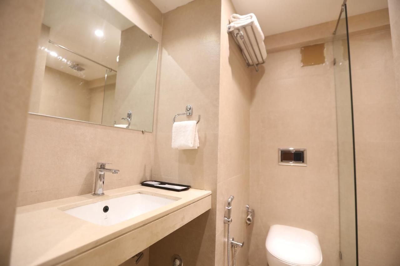 Cliffton Mumbai