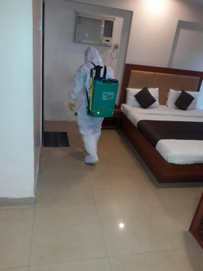 Hotel Lucky Near Nesco 3* Mumbai