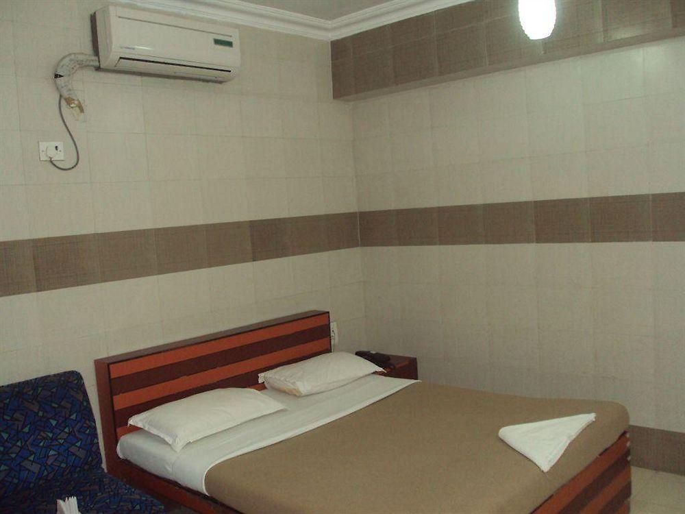 Sea Sands Hotel Mumbai