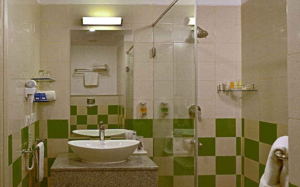 Lemon Tree Premier, Malad, Mumbai