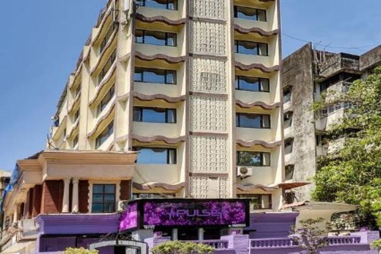 Ramee Guestline Khar Mumbai