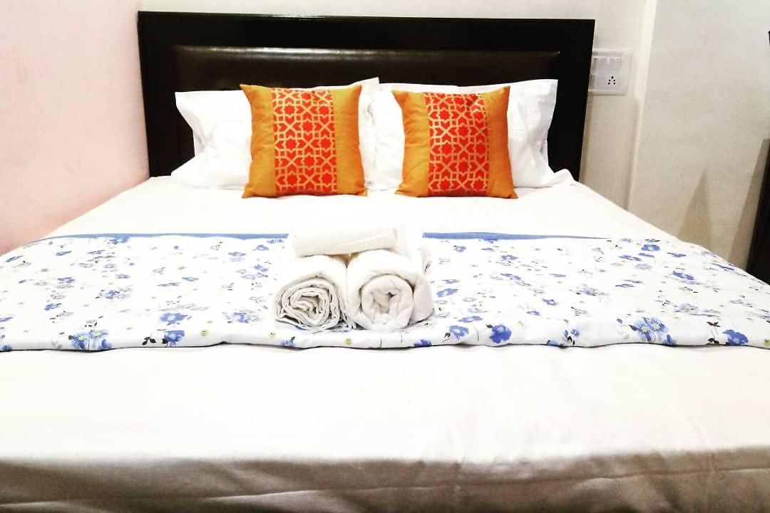 Wow Guest house Mumbai