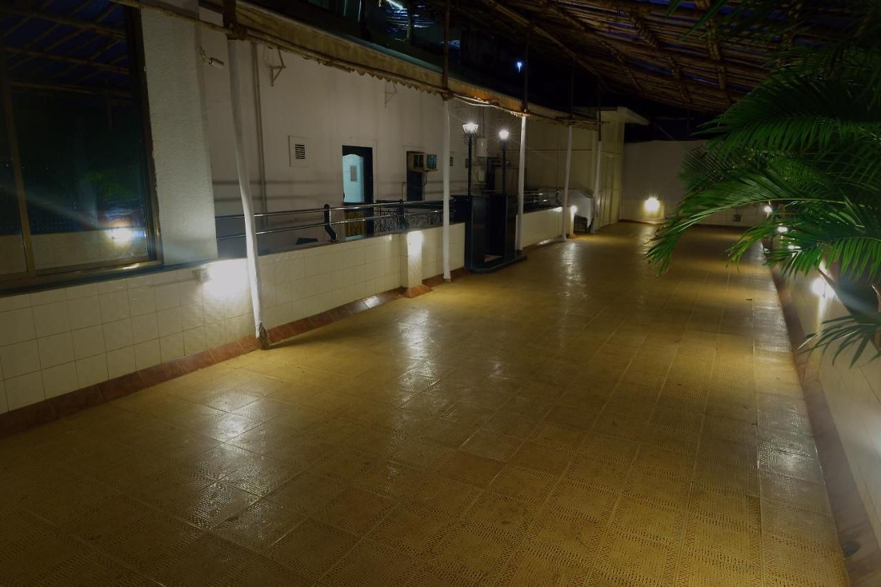 Hotel Manas Residency Mumbai