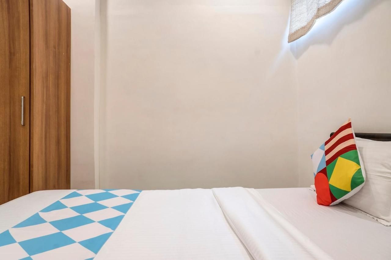 Guest house Oyo 45370 Elegant Powai 3*