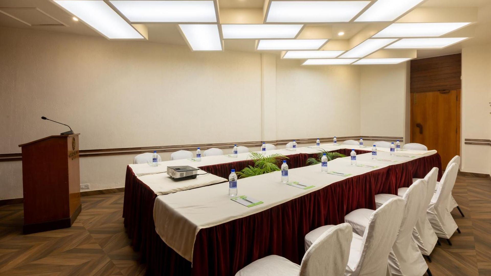 Grand - Ballard Estate, 3* Mumbai
