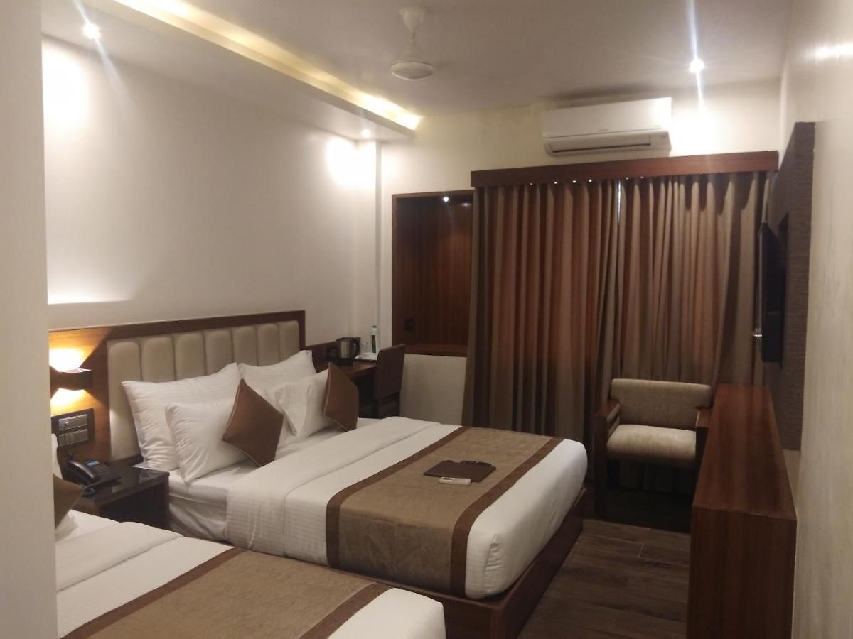 Ocean Blue 3* Mumbai