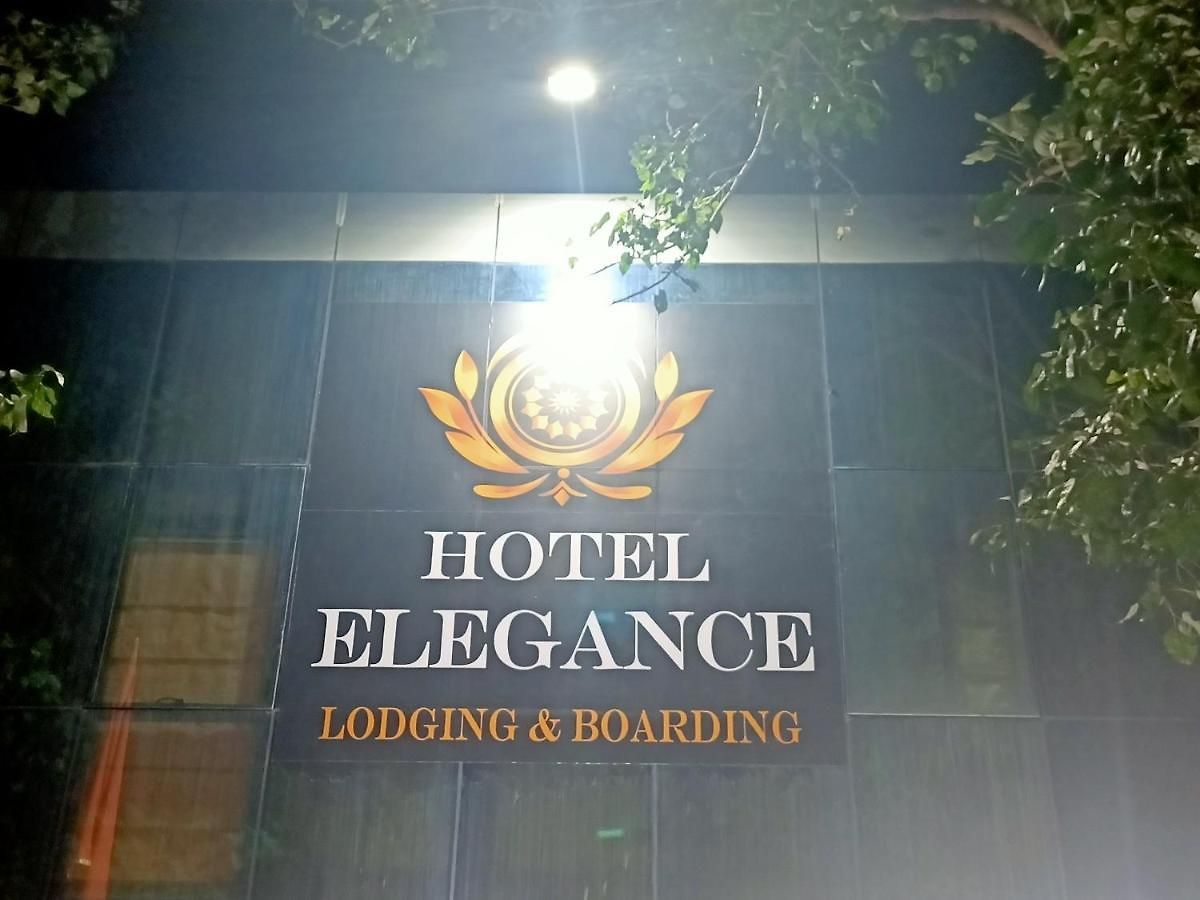 Fabhotel Elegance Hotel