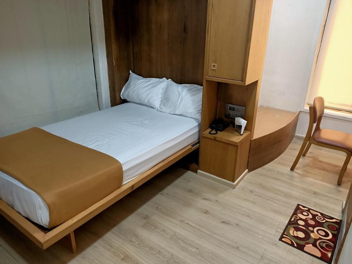 Hotel Elegancenx Andheri Mumbai
