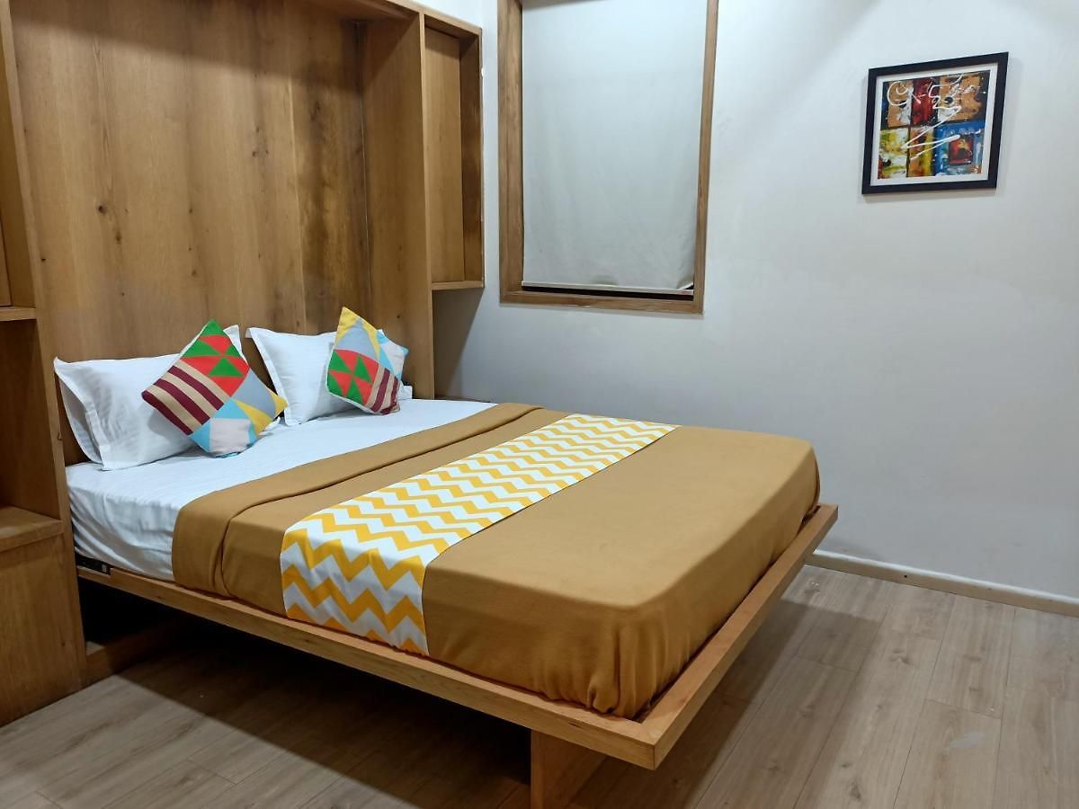 Hotel Elegancenx Andheri