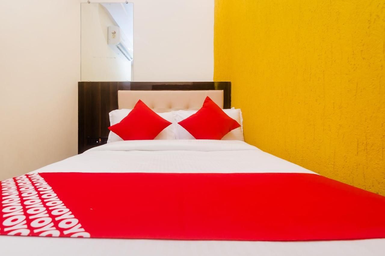 Hotel Oyo 26199 Spring Hill 3*