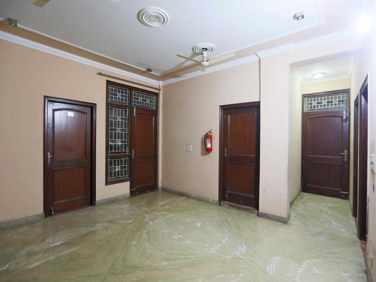 Oyo 77182 Sea Rock Hotel 3*