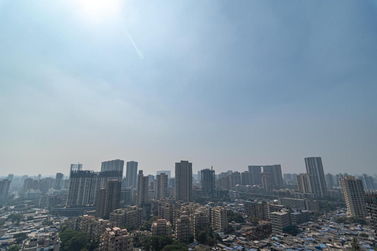 Osi Jogeshwari West Apartment Mumbai
