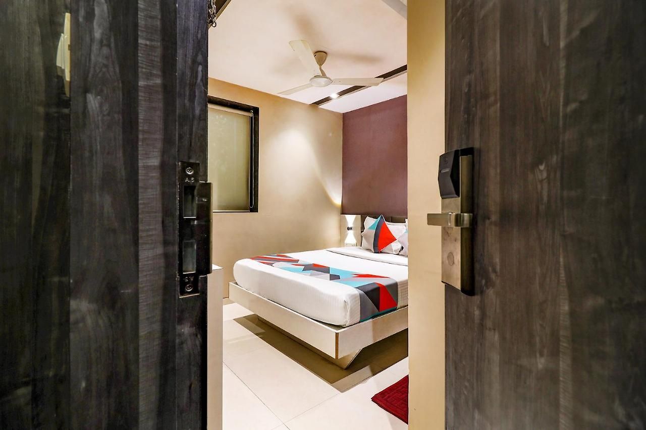 Fabhotel Grand Heritage - Nr Bkc Hotel