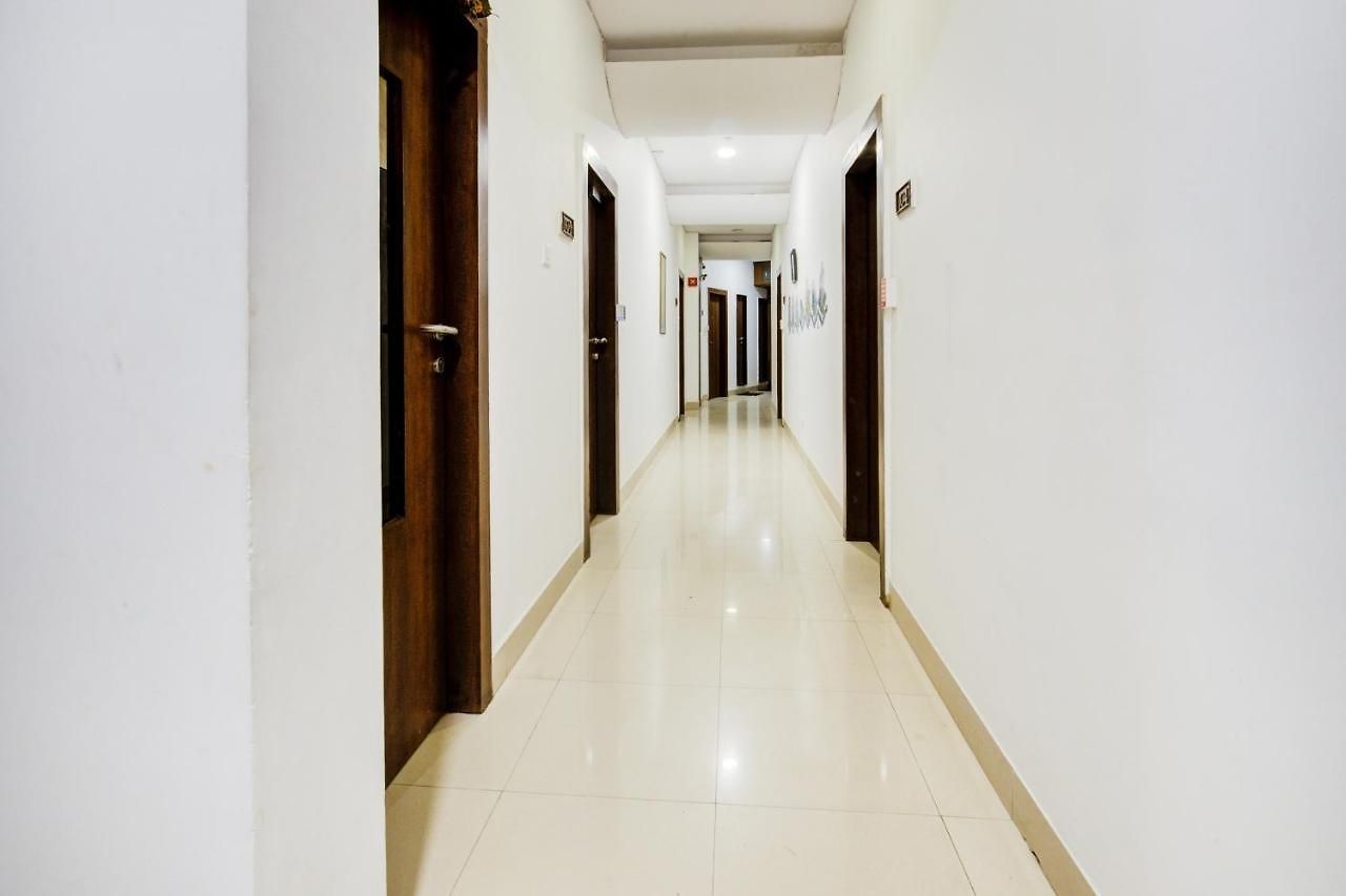 Hotel Capital O 77295 Bansidhar Bhuvan Mumbai