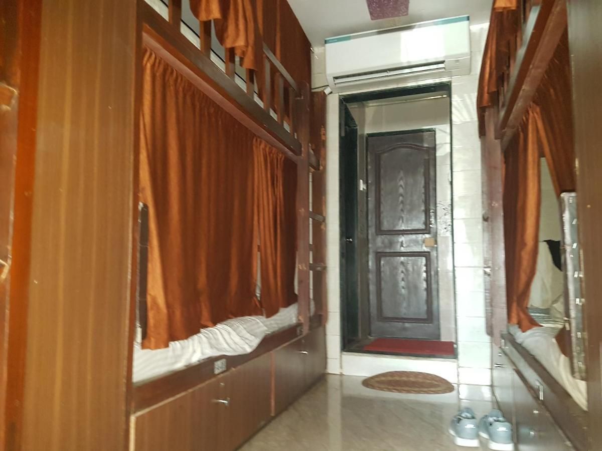 Bed & Breakfast Perfect Mel Only Mumbai