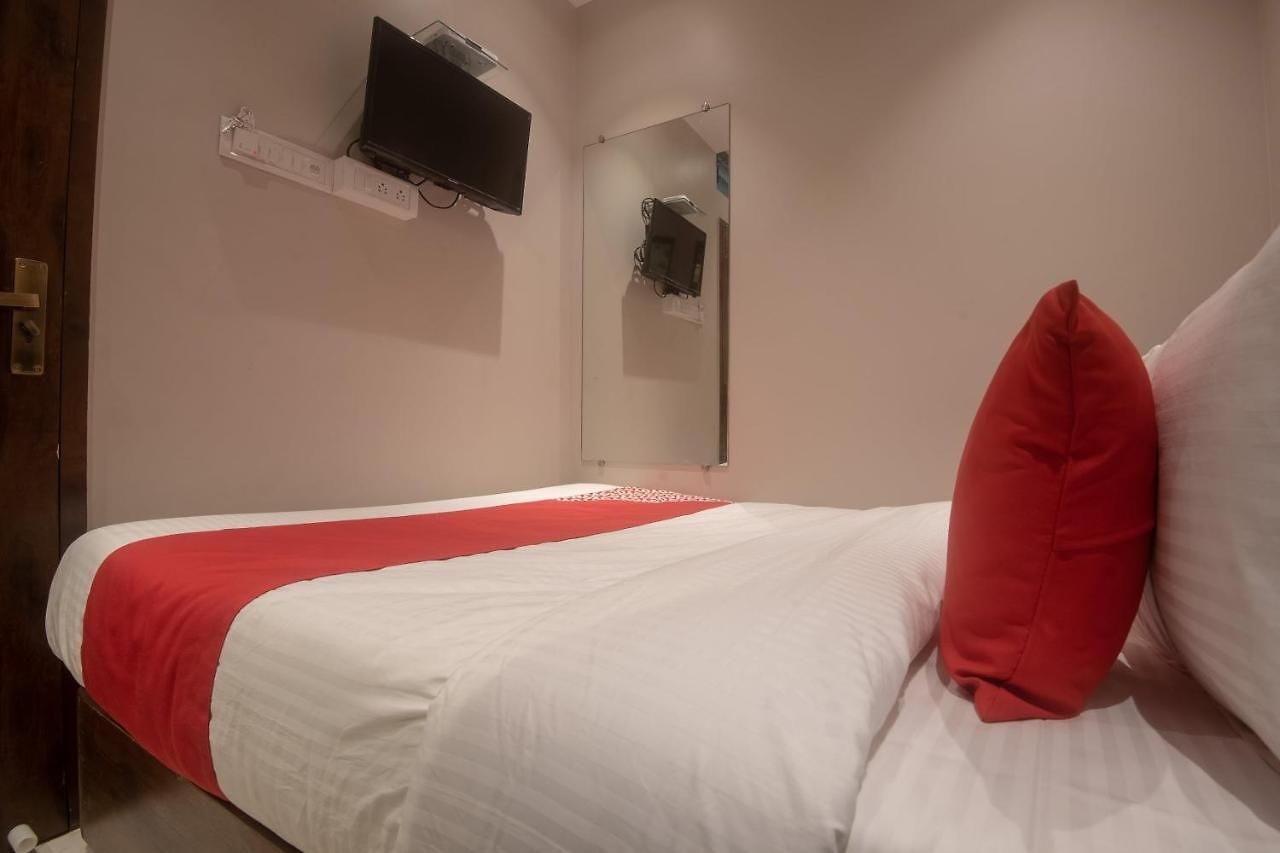 Oyo 41605 Prince Palace 3* Mumbai