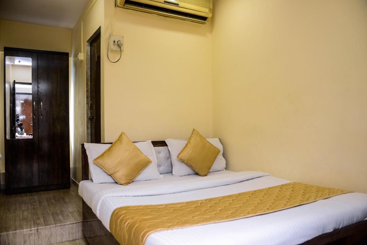 New Shalimar Hotel