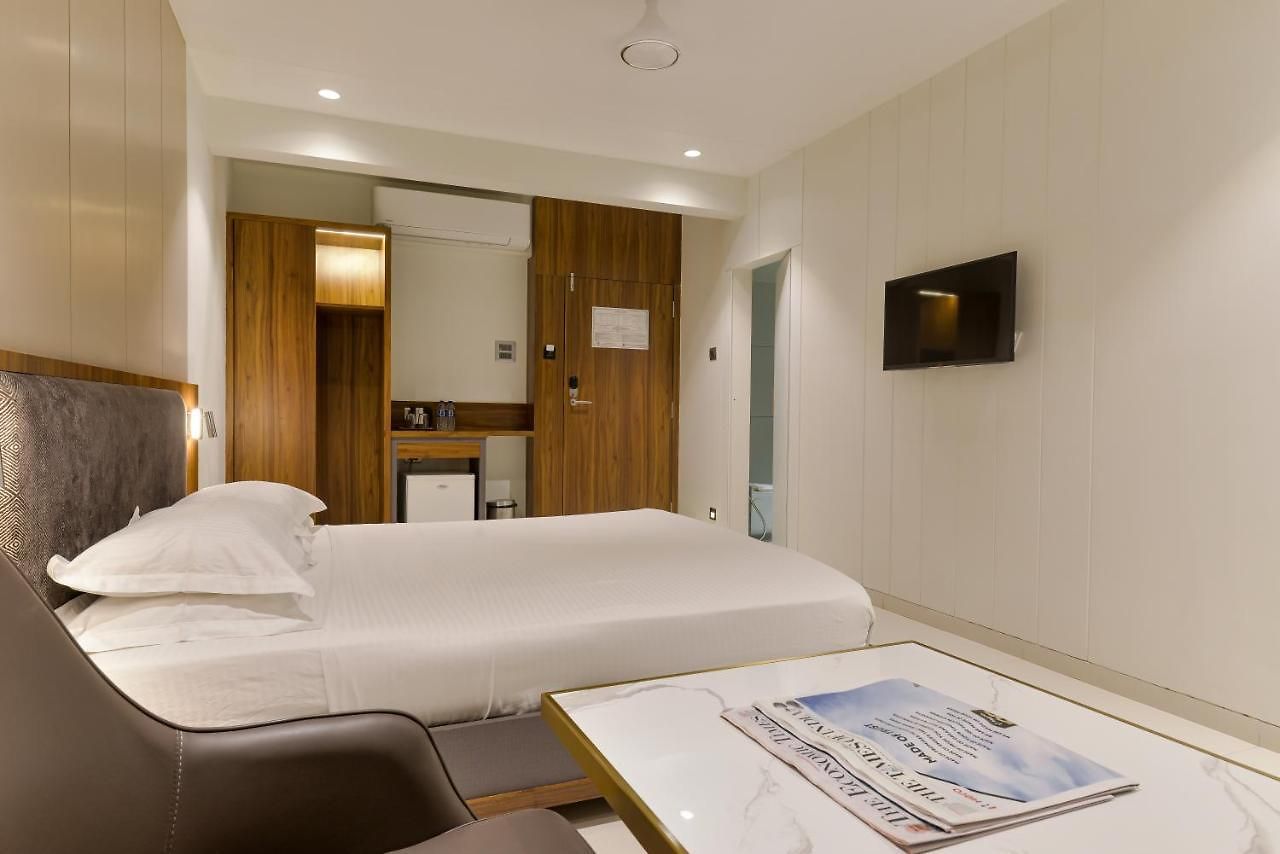 Airlink Hotel