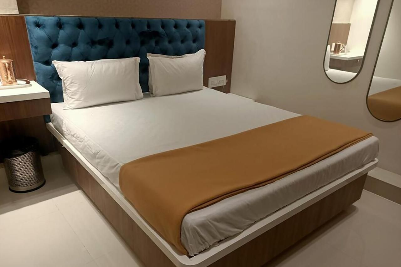Hotel Fabhotel Elegance 2*