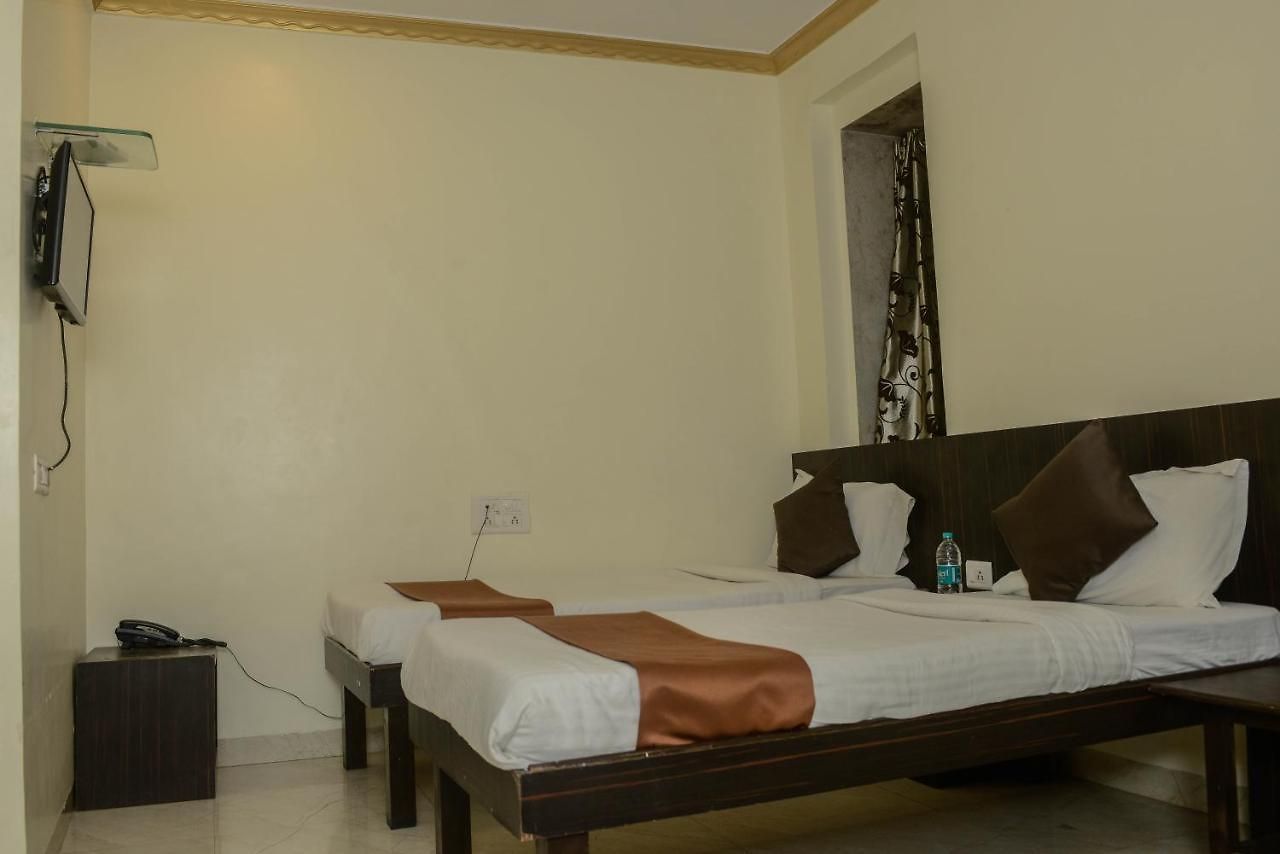 Hotel National 2*