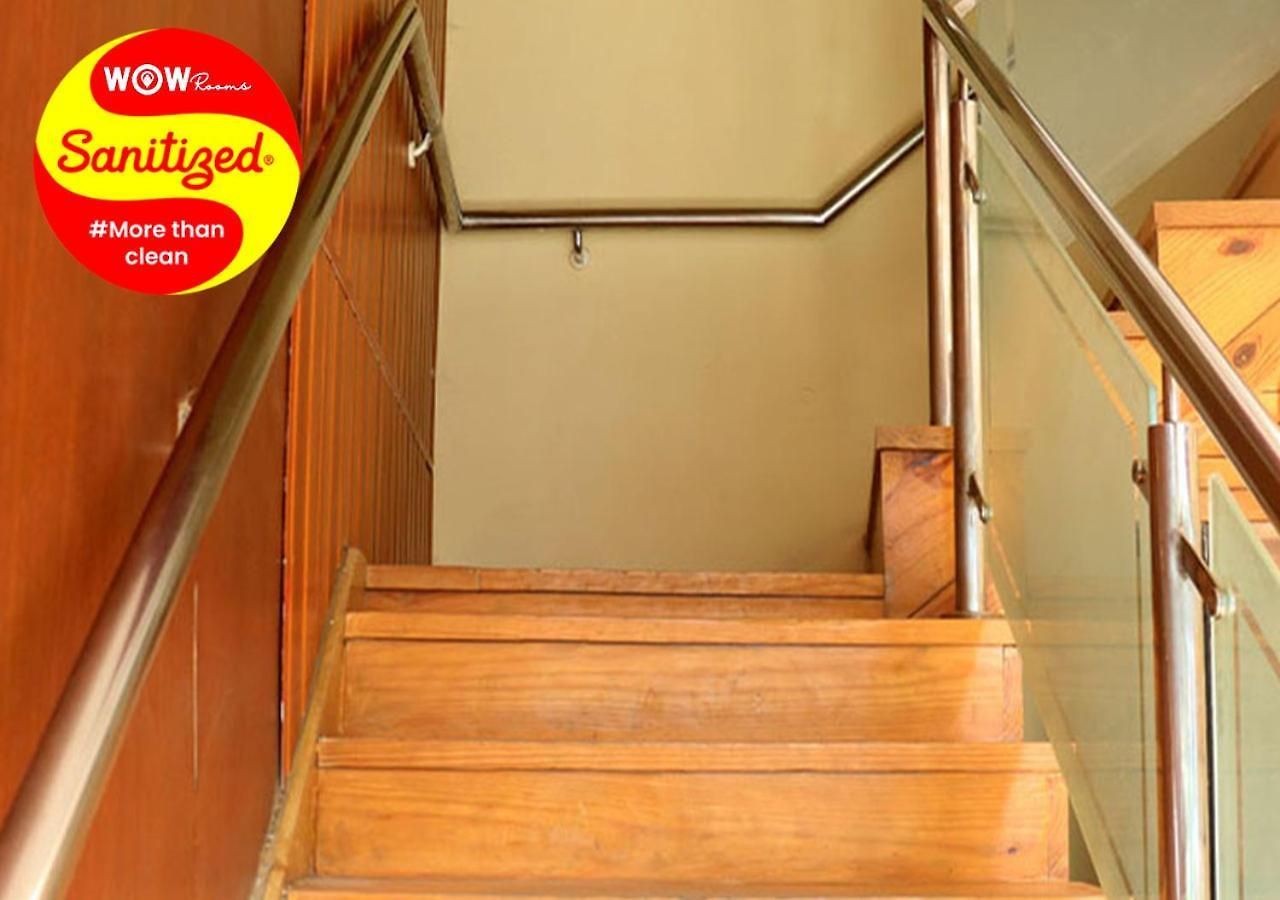 Via Ashir Guest house Mumbai