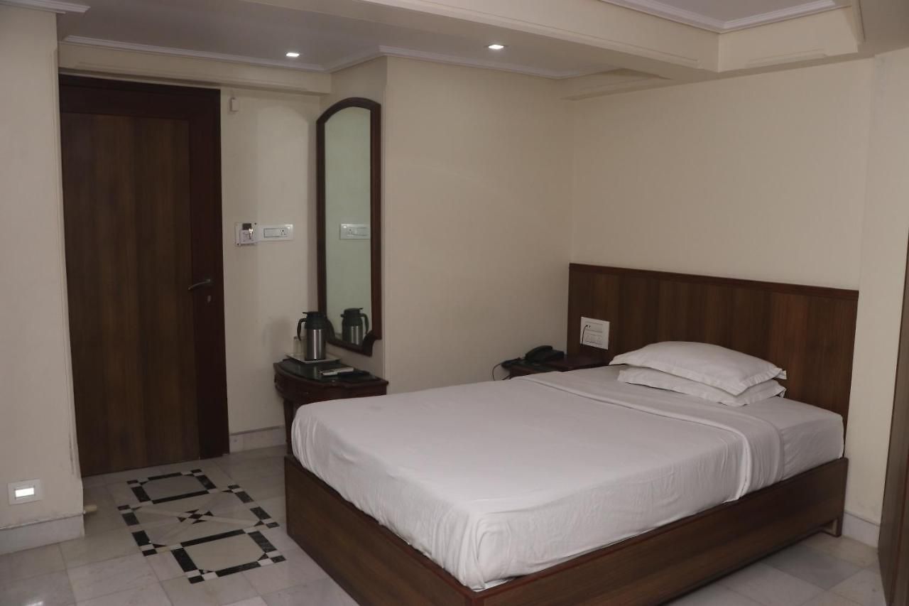 Adarsh Baug Hotel Mumbai