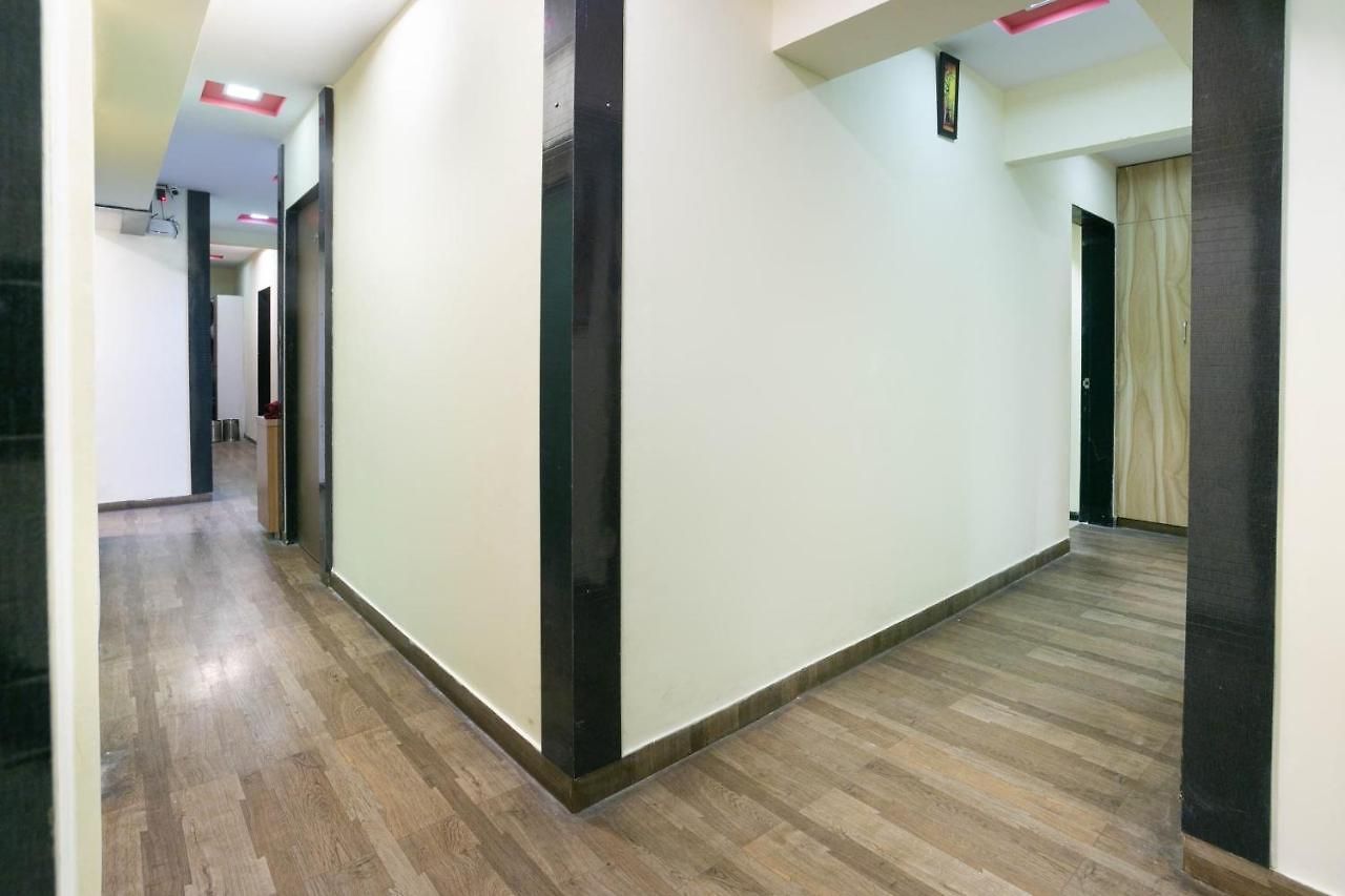 Oyo76492 Hotel Sai Leela Grand Hotel Mumbai