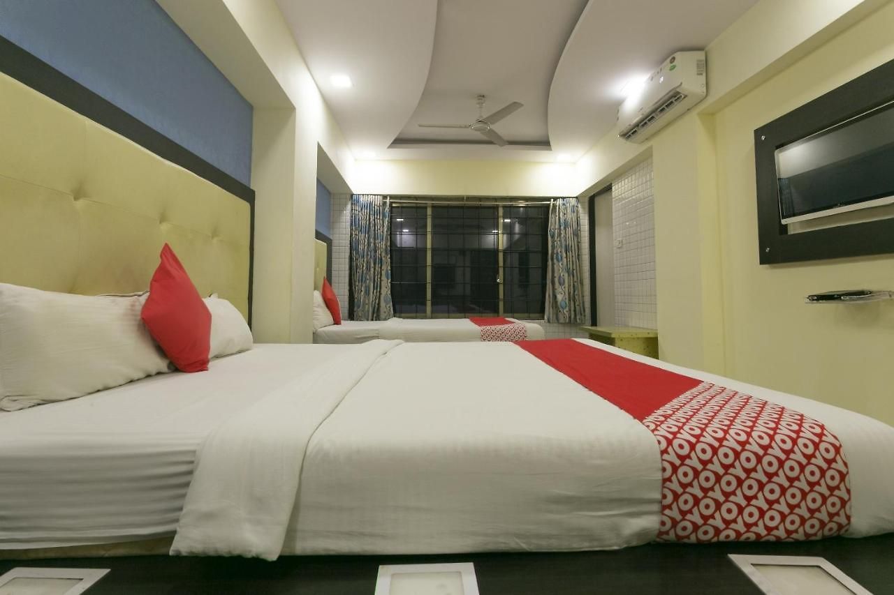 Hotel Oyo76492 Hotel Sai Leela Grand 3*