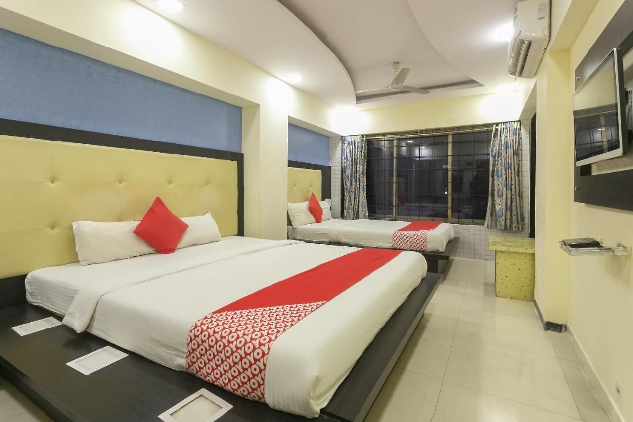 Oyo76492 Hotel Sai Leela Grand Hotel 3*