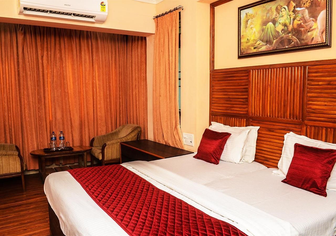 Subhash- Andheri Hotel